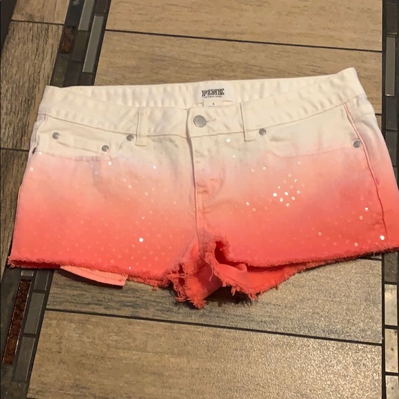 PINK Victoria's Secret Pants - Vs pink shorts